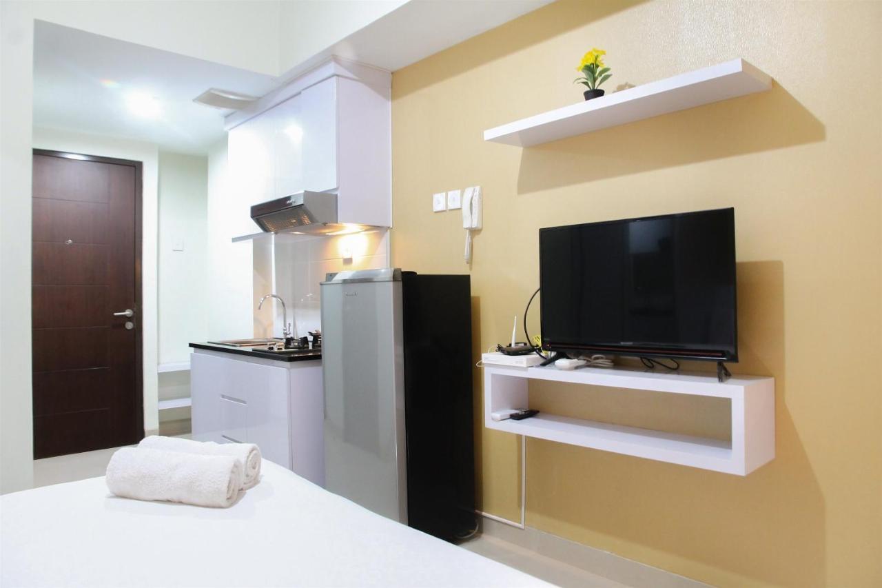 Comfortable Studio Apartment Grand Dhika City By Travelio Bekasi Bagian luar foto
